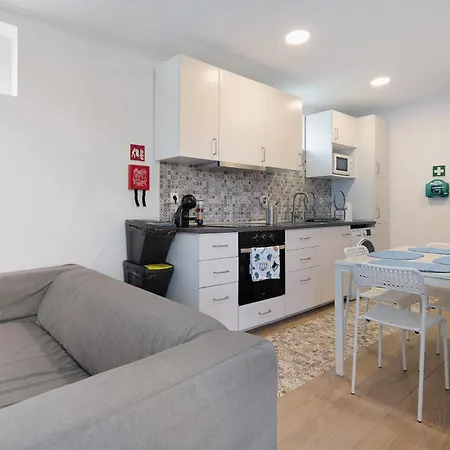 Nuria House بيت للعطل